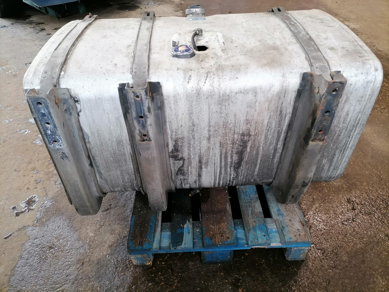 Scania Kütusepaak 500L 1517307 - Brændstoftank for Lastbil: billede 3 Scania Kütusepaak 500L 1517307 - Brændstoftank for Lastbil: billede 3