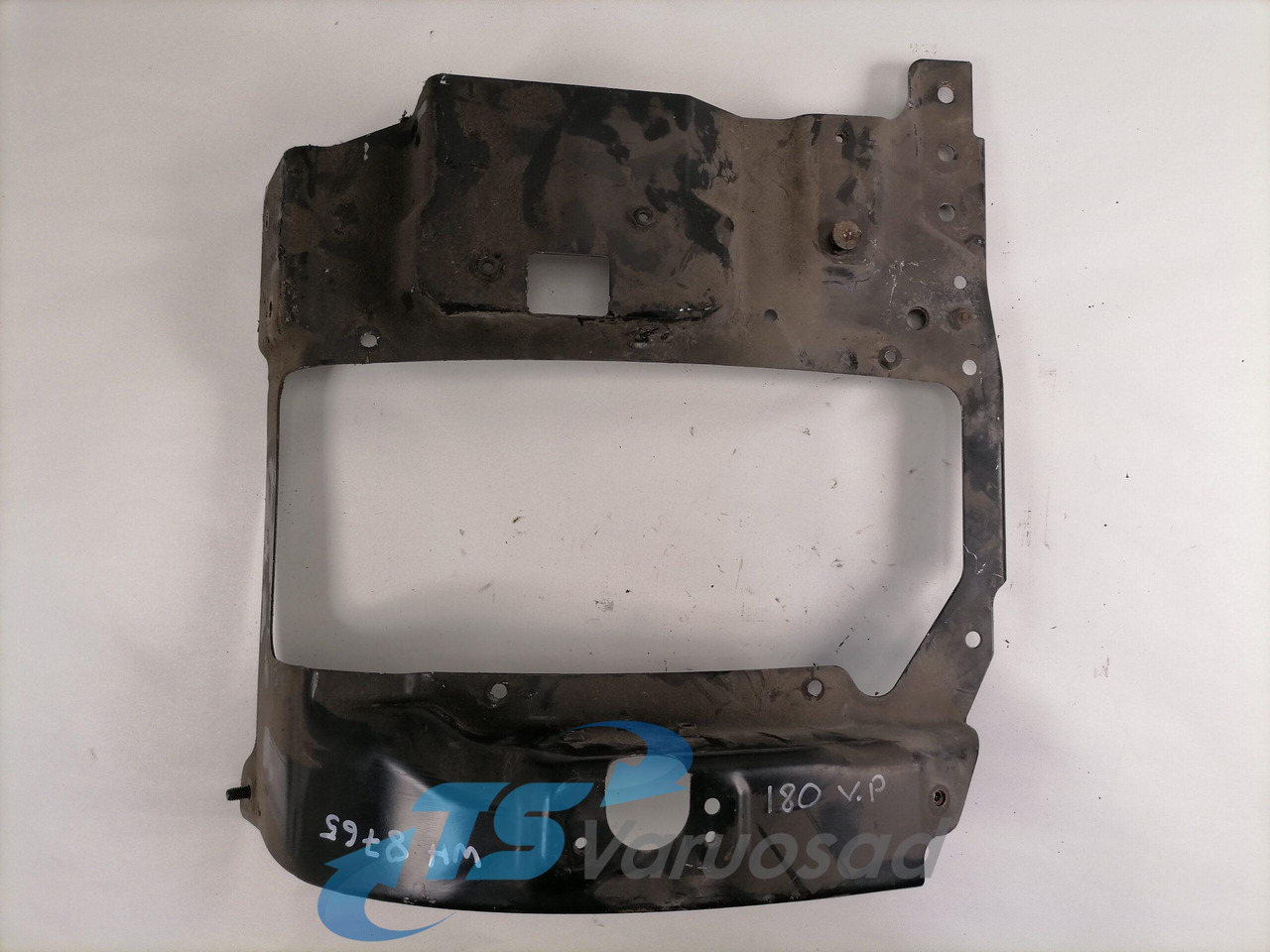 Scania Light bracket 1853354 - Lys/ Belysning for Lastbil: billede 2 Scania Light bracket 1853354 - Lys/ Belysning for Lastbil: billede 2