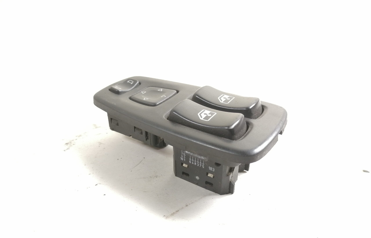 Scania switch 1863514 - Førerhus for Lastbil: billede 1 Scania switch 1863514 - Førerhus for Lastbil: billede 1