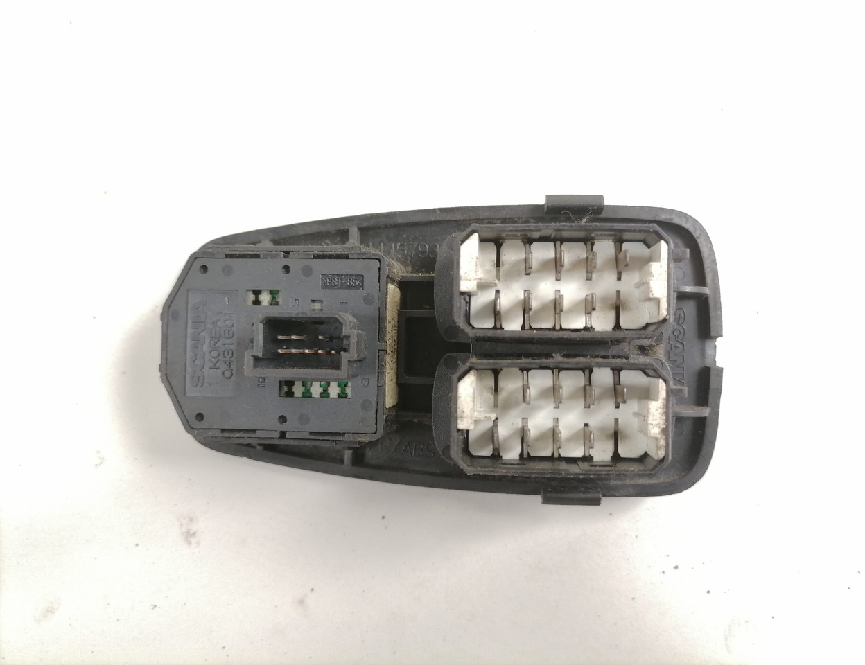 Scania switch 1863514 - Førerhus for Lastbil: billede 3 Scania switch 1863514 - Førerhus for Lastbil: billede 3