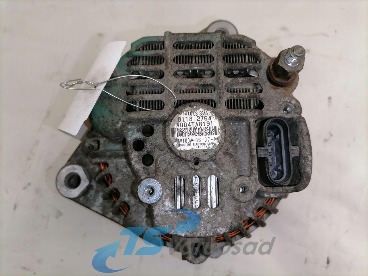 Volvo Alternator 20707050 - Generator for Lastbil: billede 2 Volvo Alternator 20707050 - Generator for Lastbil: billede 2