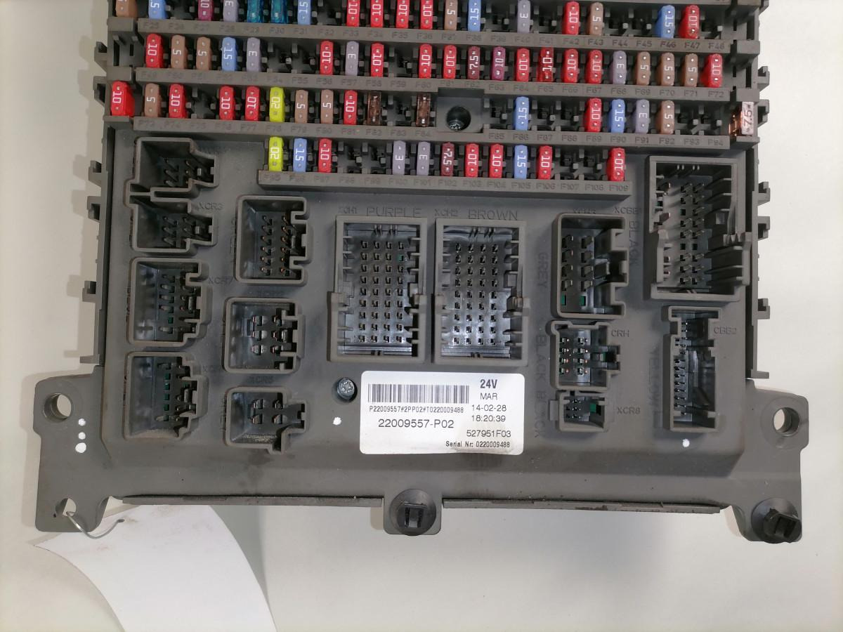 Volvo Central electric unit 22009557 - Sikring for Lastbil: billede 5 Volvo Central electric unit 22009557 - Sikring for Lastbil: billede 5