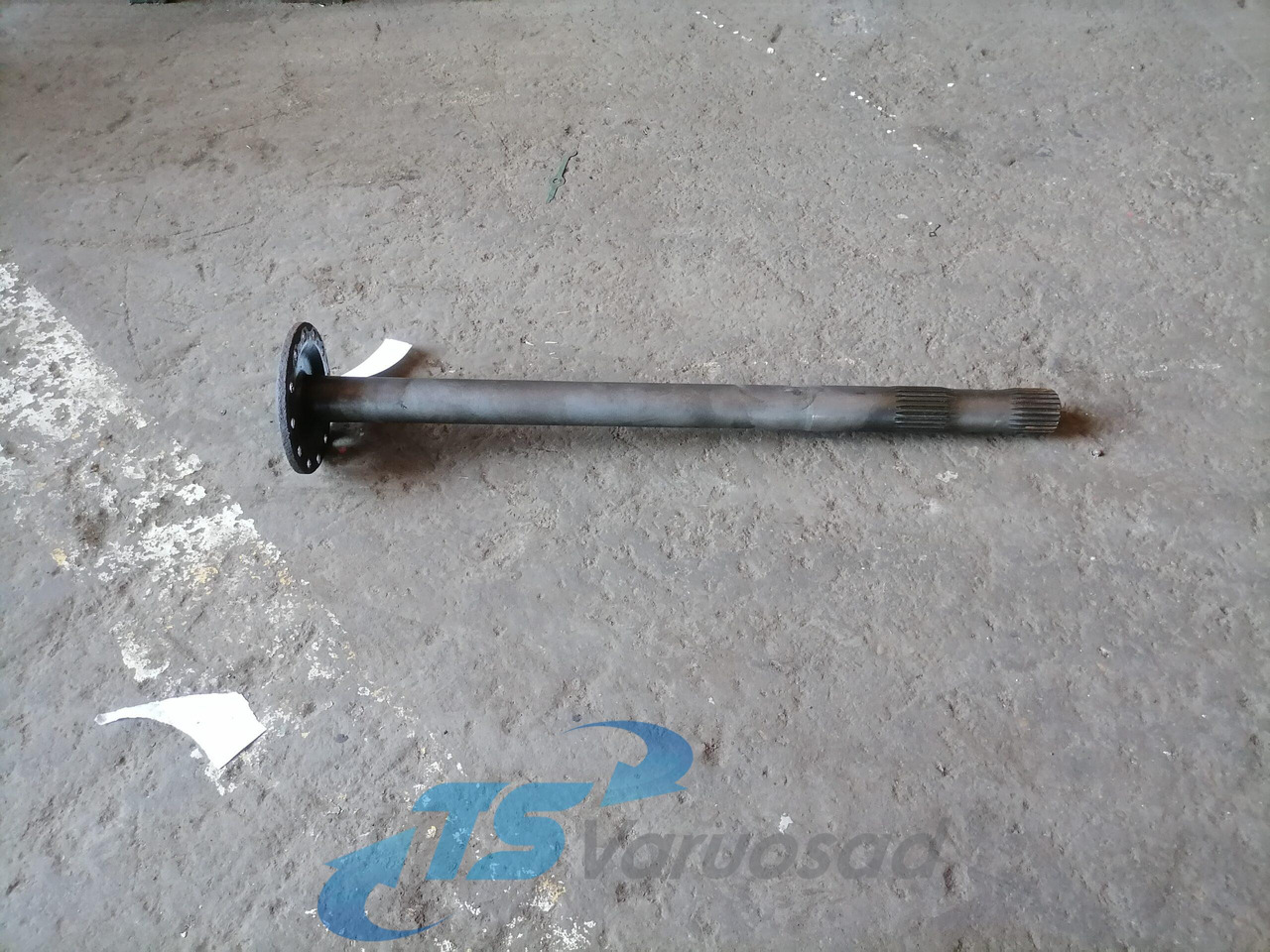 Volvo Drive shaft 1524628 - Drivaksel for Lastbil: billede 1 Volvo Drive shaft 1524628 - Drivaksel for Lastbil: billede 1