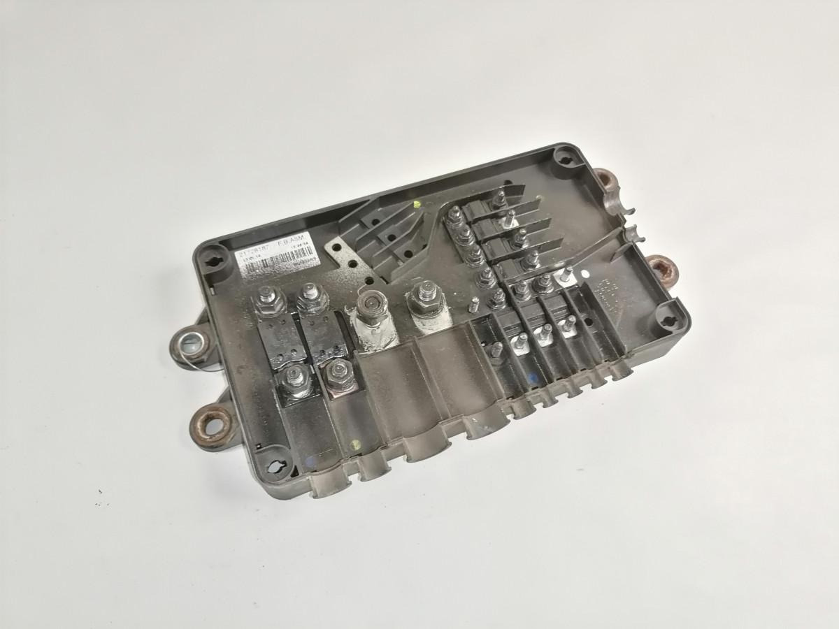 Volvo Fuse box 21728187 - Sikring for Lastbil: billede 3 Volvo Fuse box 21728187 - Sikring for Lastbil: billede 3