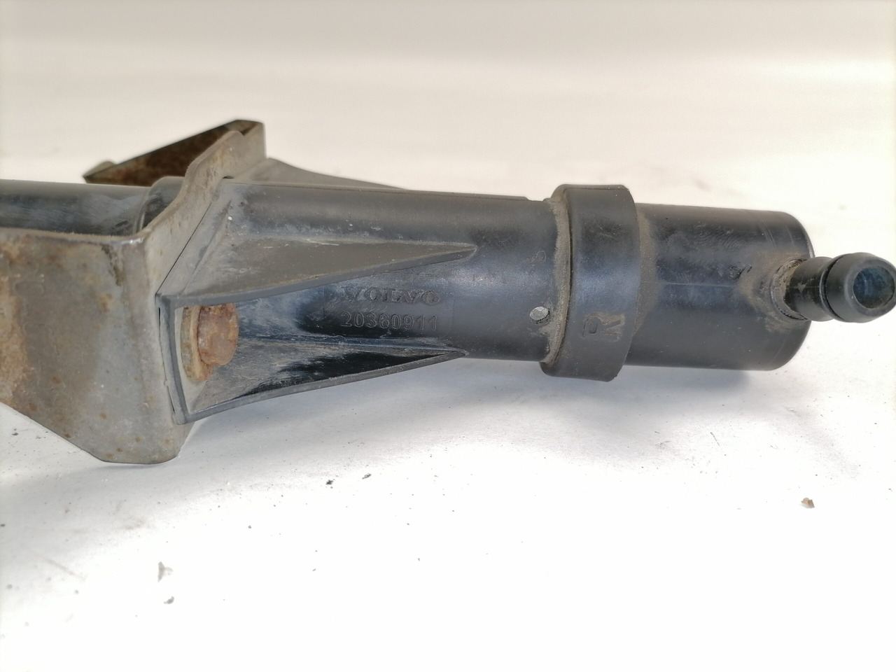 Volvo Headlight washer system 20360911 - Lys/ Belysning for Lastbil: billede 3 Volvo Headlight washer system 20360911 - Lys/ Belysning for Lastbil: billede 3