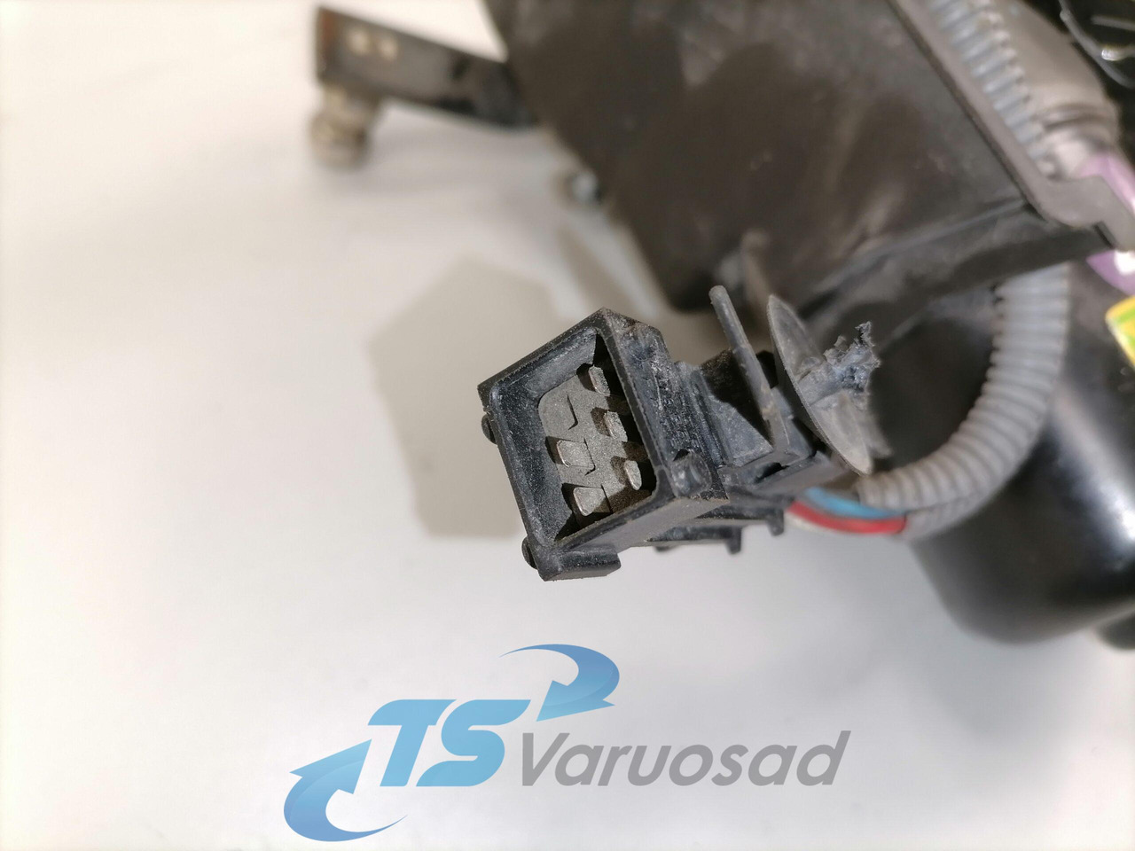 Volvo Kojamehe mootor W000065123 - Visker for Lastbil: billede 5 Volvo Kojamehe mootor W000065123 - Visker for Lastbil: billede 5