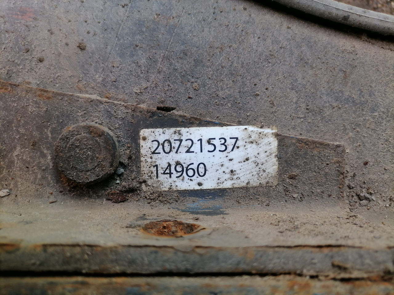 Volvo Kütusepaagi kandur, Volvo 20721537 - Brændstoftank for Lastbil: billede 5 Volvo Kütusepaagi kandur, Volvo 20721537 - Brændstoftank for Lastbil: billede 5