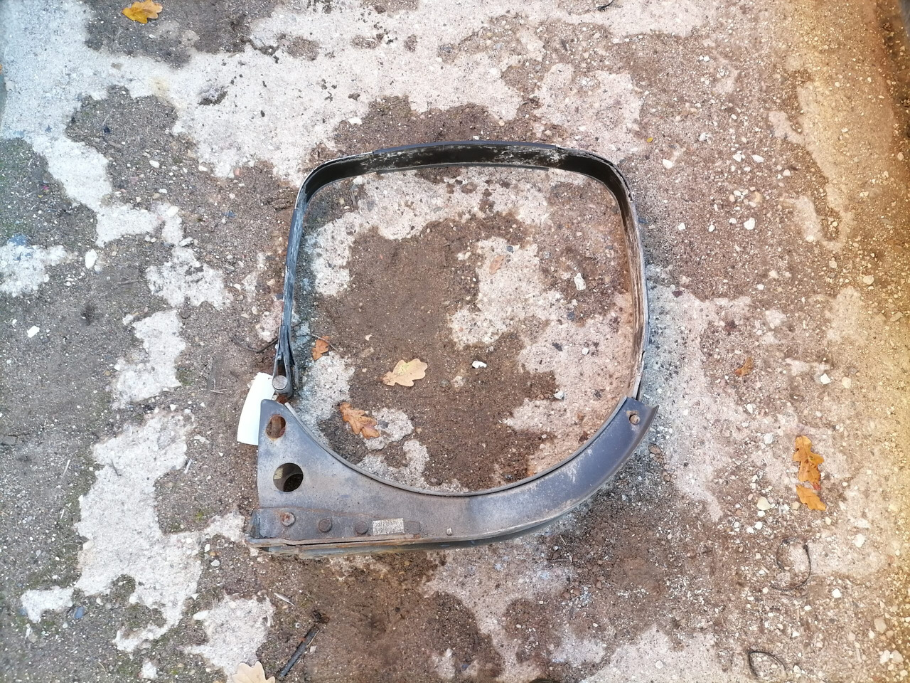 Volvo Kütusepaagi kandur, Volvo 20721537 - Brændstoftank for Lastbil: billede 1 Volvo Kütusepaagi kandur, Volvo 20721537 - Brændstoftank for Lastbil: billede 1