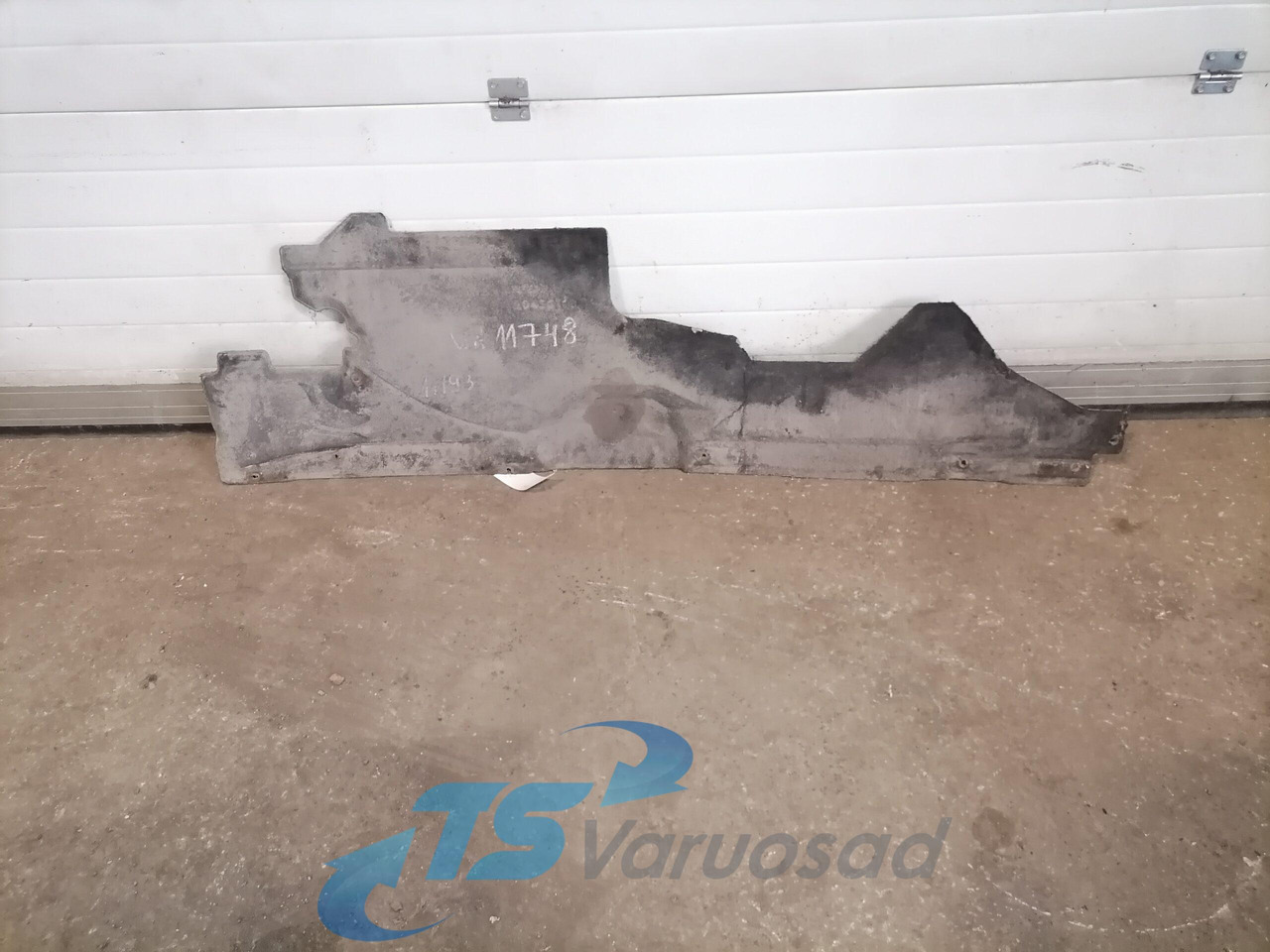 Volvo Noise reduction mat under the cab 20532509 - Universaldel for Lastbil: billede 1 Volvo Noise reduction mat under the cab 20532509 - Universaldel for Lastbil: billede 1
