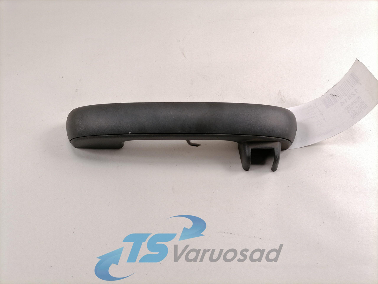 Volvo Plastikdetail, iluvõre käepide 20383543 - Aerodynamikken/ Spoilersæt for Lastbil: billede 1 Volvo Plastikdetail, iluvõre käepide 20383543 - Aerodynamikken/ Spoilersæt for Lastbil: billede 1