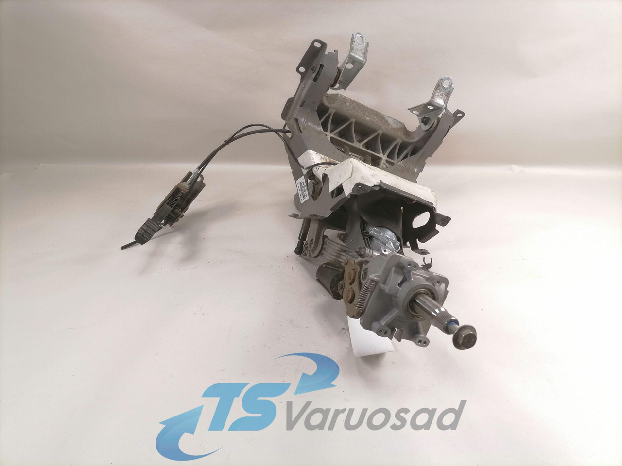Volvo Roolisammas 84415390 - Ratstamme for Lastbil: billede 1 Volvo Roolisammas 84415390 - Ratstamme for Lastbil: billede 1