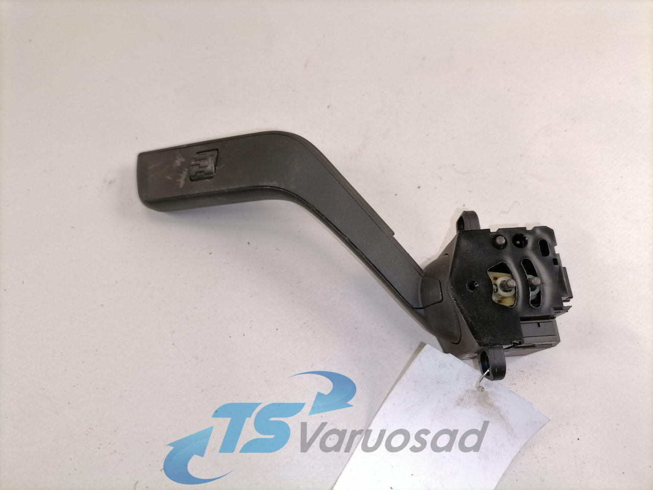 Volvo Switch, wipers 21964930 - Elektrisk system for Lastbil: billede 2 Volvo Switch, wipers 21964930 - Elektrisk system for Lastbil: billede 2