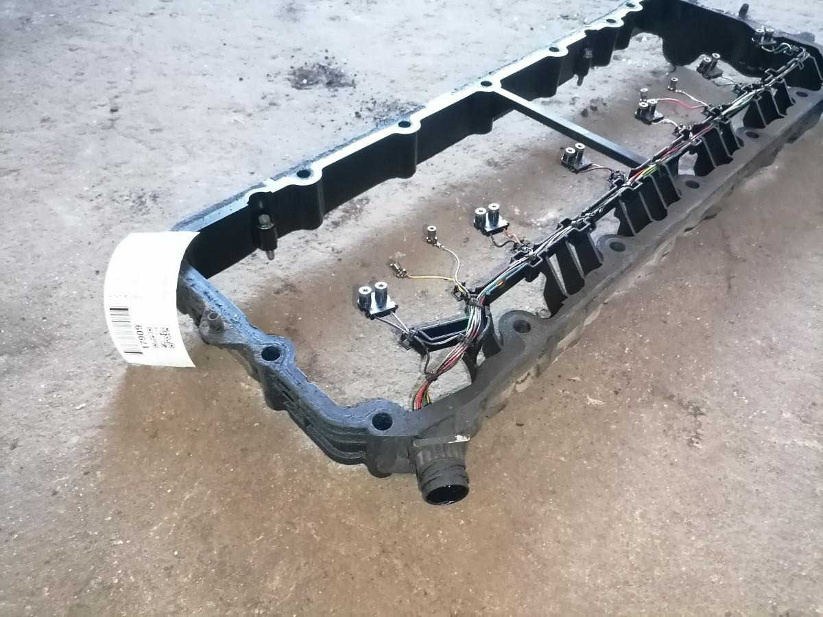 Volvo Vahekaas 21717750 - Motorhoved for Lastbil: billede 4 Volvo Vahekaas 21717750 - Motorhoved for Lastbil: billede 4