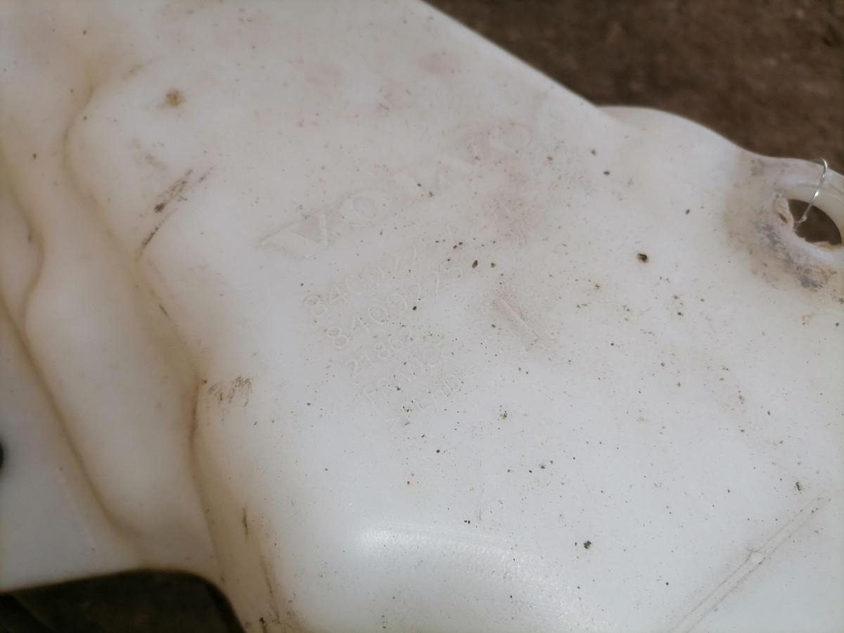 Volvo Windscreen washer fluid tank 84092257 - Visker for Lastbil: billede 5 Volvo Windscreen washer fluid tank 84092257 - Visker for Lastbil: billede 5