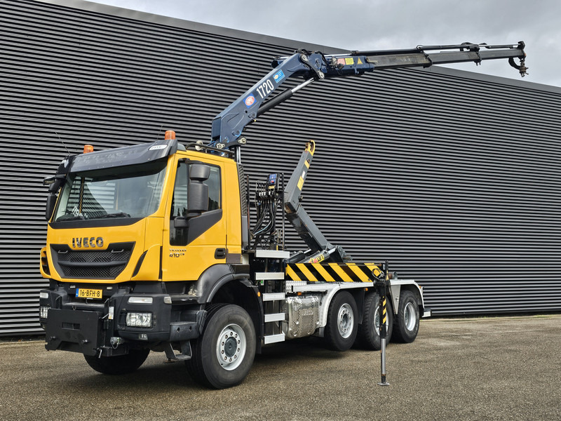 Iveco TRAKKER 380 8X6 / EURO 6 / CRANE + HOOKLIFT - Lastbil kroghejs, Lastbil med kran: billede 1 Iveco TRAKKER 380 8X6 / EURO 6 / CRANE + HOOKLIFT - Lastbil kroghejs, Lastbil med kran: billede 1