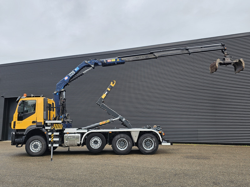 Iveco TRAKKER 380 8X6 / EURO 6 / CRANE + HOOKLIFT - Lastbil kroghejs, Lastbil med kran: billede 3 Iveco TRAKKER 380 8X6 / EURO 6 / CRANE + HOOKLIFT - Lastbil kroghejs, Lastbil med kran: billede 3