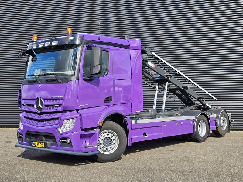 Mercedes-Benz AROCS 3345 / 6x2 / CONTAINER SYSTEM / CABLE - Lastbil med wirehejs: billede 1 Mercedes-Benz AROCS 3345 / 6x2 / CONTAINER SYSTEM / CABLE - Lastbil med wirehejs: billede 1