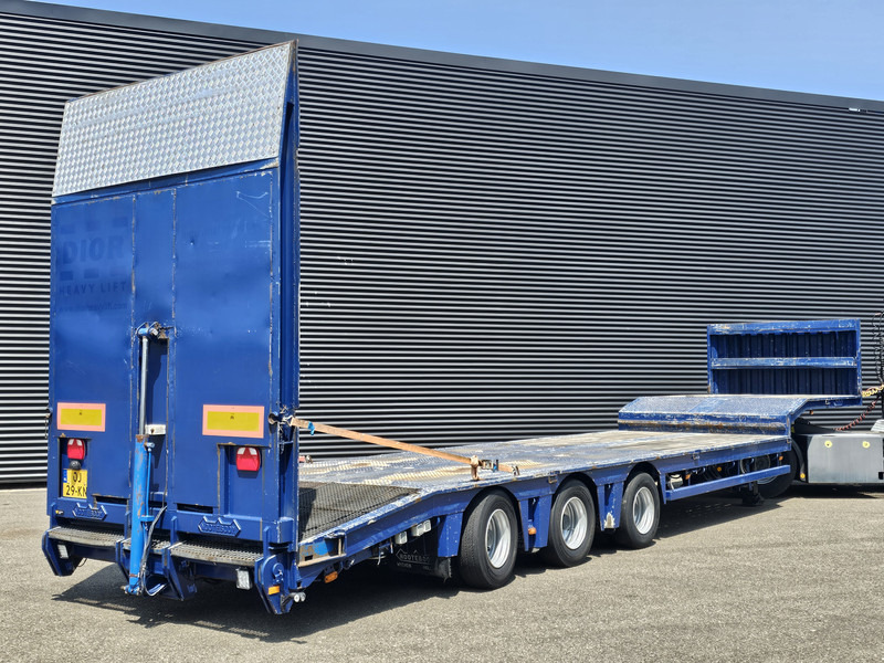 Nooteboom OSD-48-03/L / HYDRAULIC RAMP / MACHINE / HEFTRUCK - Nedbygget platform sættevogn: billede 2 Nooteboom OSD-48-03/L / HYDRAULIC RAMP / MACHINE / HEFTRUCK - Nedbygget platform sættevogn: billede 2