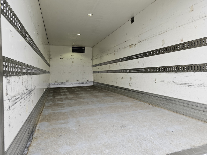 Lastbil varevogn Scania P250 4x2 / FRIGO / KUHL / LBW: billede 9