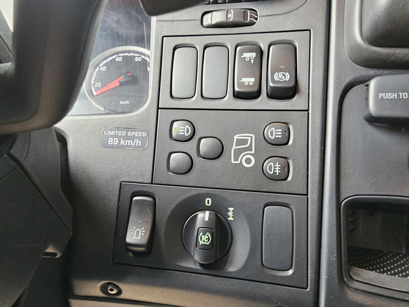 Lastbil med lad, Lastbil med kran Scania P320 4x2 / PALFINGER 14TM / CRANE/KRAN/GRUE: billede 15 Lastbil med lad, Lastbil med kran Scania P320 4x2 / PALFINGER 14TM / CRANE/KRAN/GRUE: billede 15