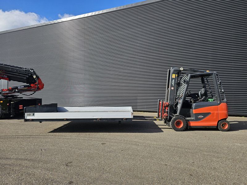 Leje en Volvo FH16 650 8x4 / 115 tm CRANE / KRAN / TRACTOR Volvo FH16 650 8x4 / 115 tm CRANE / KRAN / TRACTOR: billede 20 Leje en Volvo FH16 650 8x4 / 115 tm CRANE / KRAN / TRACTOR Volvo FH16 650 8x4 / 115 tm CRANE / KRAN / TRACTOR: billede 20