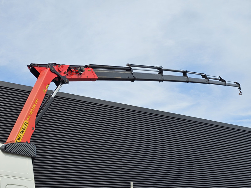 Volvo FM420 4x2 / PALFINGER 18502 - 17 mtr / CRANE / KRAN - Lastbil med lad, Lastbil med kran: billede 4 Volvo FM420 4x2 / PALFINGER 18502 - 17 mtr / CRANE / KRAN - Lastbil med lad, Lastbil med kran: billede 4