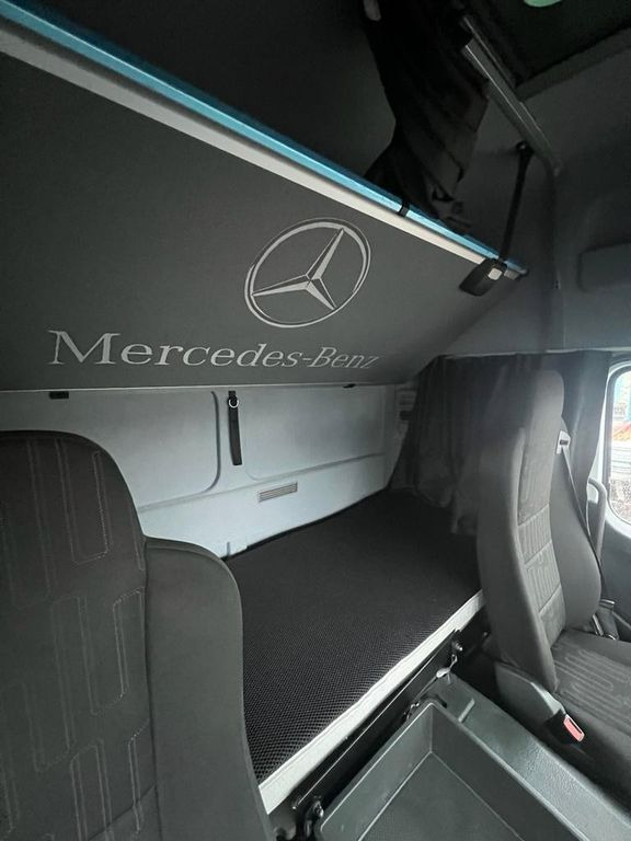 Mercedes-Benz 1324 4X2 Koffer Plane 6 to. Hebebühne Mercedes-Benz 1324 4X2 Koffer Plane 6 to. Hebebühne - Lastbil varevogn: billede 3 Mercedes-Benz 1324 4X2 Koffer Plane 6 to. Hebebühne Mercedes-Benz 1324 4X2 Koffer Plane 6 to. Hebebühne - Lastbil varevogn: billede 3
