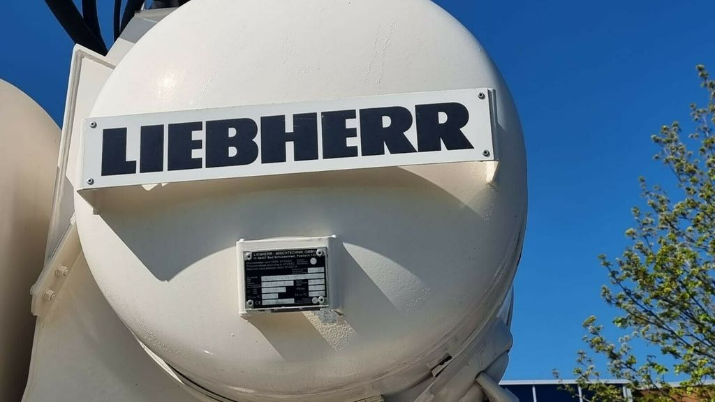 Müller-Mitteltal 2 Achs Betonmischauflieger Liebherr Müller-Mitteltal 2 Achs Betonmischauflieger Liebherr - Betontrailer: billede 4 Müller-Mitteltal 2 Achs Betonmischauflieger Liebherr Müller-Mitteltal 2 Achs Betonmischauflieger Liebherr - Betontrailer: billede 4