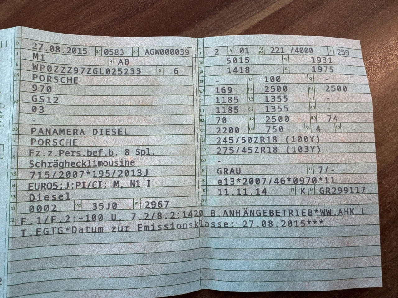 Porsche Diesel Edition 300 PS Kratzer an Kotflügel - Sedan: billede 2 Porsche Diesel Edition 300 PS Kratzer an Kotflügel - Sedan: billede 2