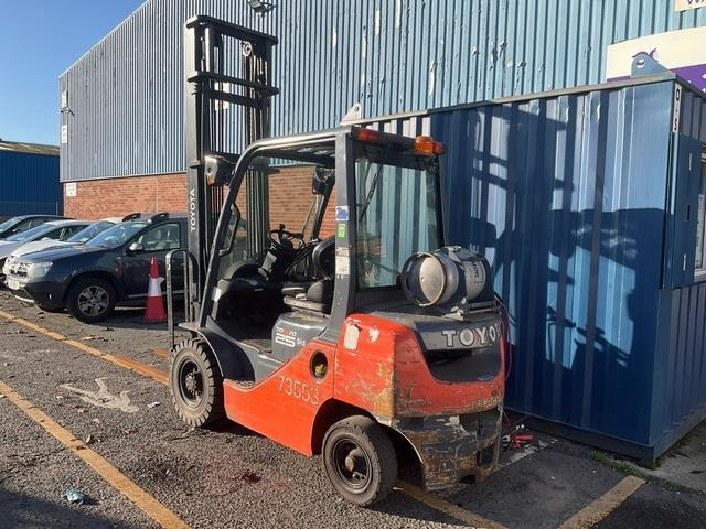 Toyota 02-8FGF25 - Gaffeltruck: billede 2 Toyota 02-8FGF25 - Gaffeltruck: billede 2