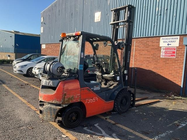 Toyota 02-8FGF25 - Gaffeltruck: billede 3 Toyota 02-8FGF25 - Gaffeltruck: billede 3