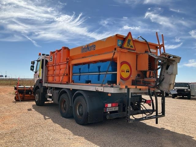 Renault Kerax 380DXI - Snerydningsmaskine: billede 2 Renault Kerax 380DXI - Snerydningsmaskine: billede 2