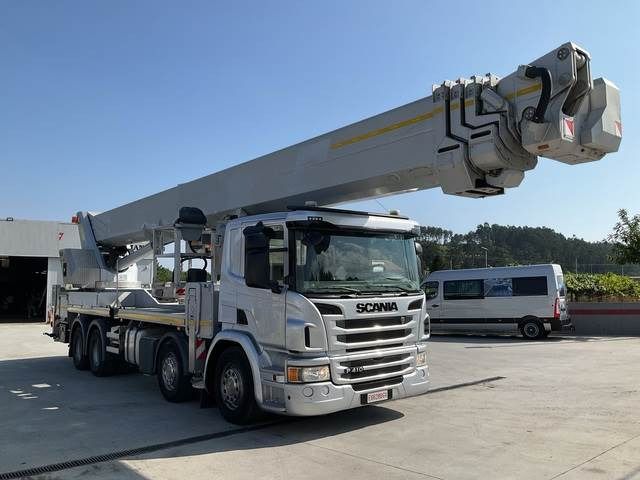 Scania P410LB - Lastbil med mandskabslift: billede 4 Scania P410LB - Lastbil med mandskabslift: billede 4