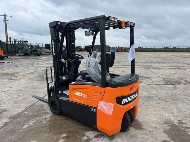 Doosan B20T-7 PLUS - El gaffeltruck: billede 2 Doosan B20T-7 PLUS - El gaffeltruck: billede 2