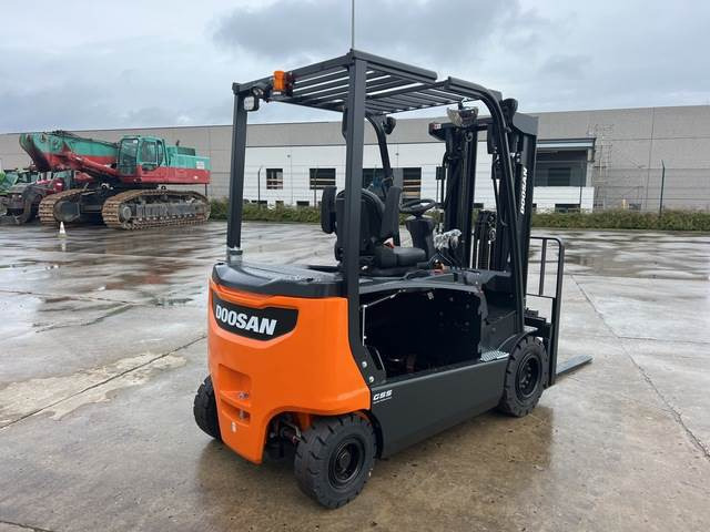 Doosan B30X-7 PLUS - El gaffeltruck: billede 3 Doosan B30X-7 PLUS - El gaffeltruck: billede 3