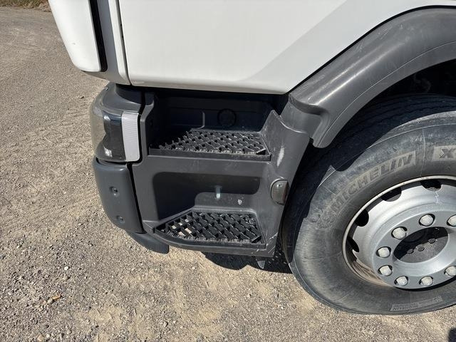 Leje en Renault C380 Renault C380: billede 15 Leje en Renault C380 Renault C380: billede 15