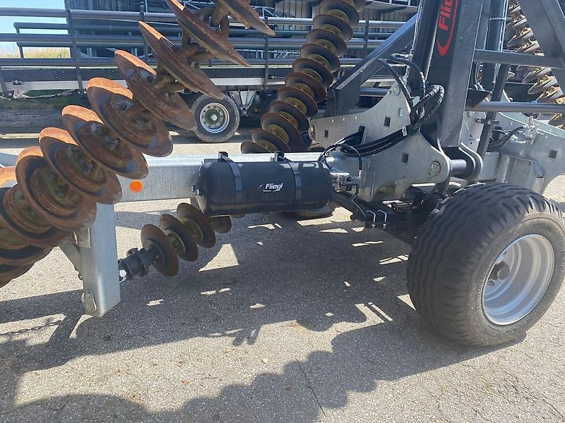 Fliegl KSE 680 Kettenscheibenegge - Tallerkenharve: billede 4 Fliegl KSE 680 Kettenscheibenegge - Tallerkenharve: billede 4