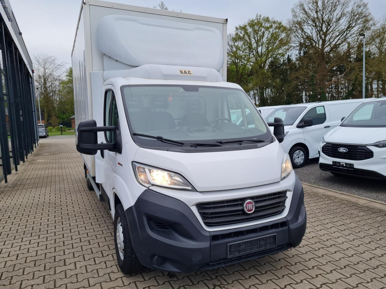 Fiat Ducato 35 Koffer 150 maxi Multijet Klima - Varebil med kasse: billede 2 Fiat Ducato 35 Koffer 150 maxi Multijet Klima - Varebil med kasse: billede 2
