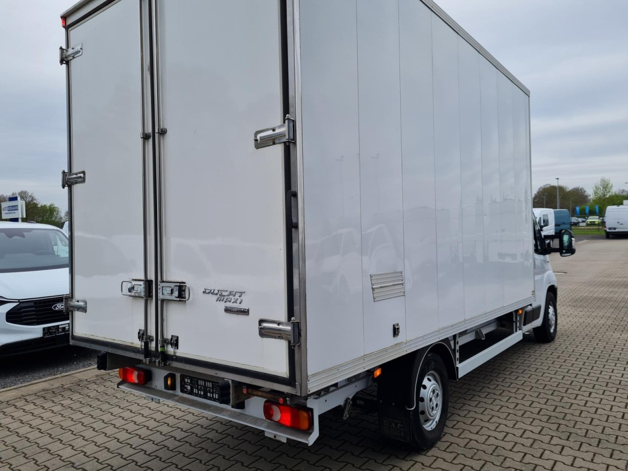 Fiat Ducato 35 Koffer 150 maxi Multijet Klima - Varebil med kasse: billede 4 Fiat Ducato 35 Koffer 150 maxi Multijet Klima - Varebil med kasse: billede 4