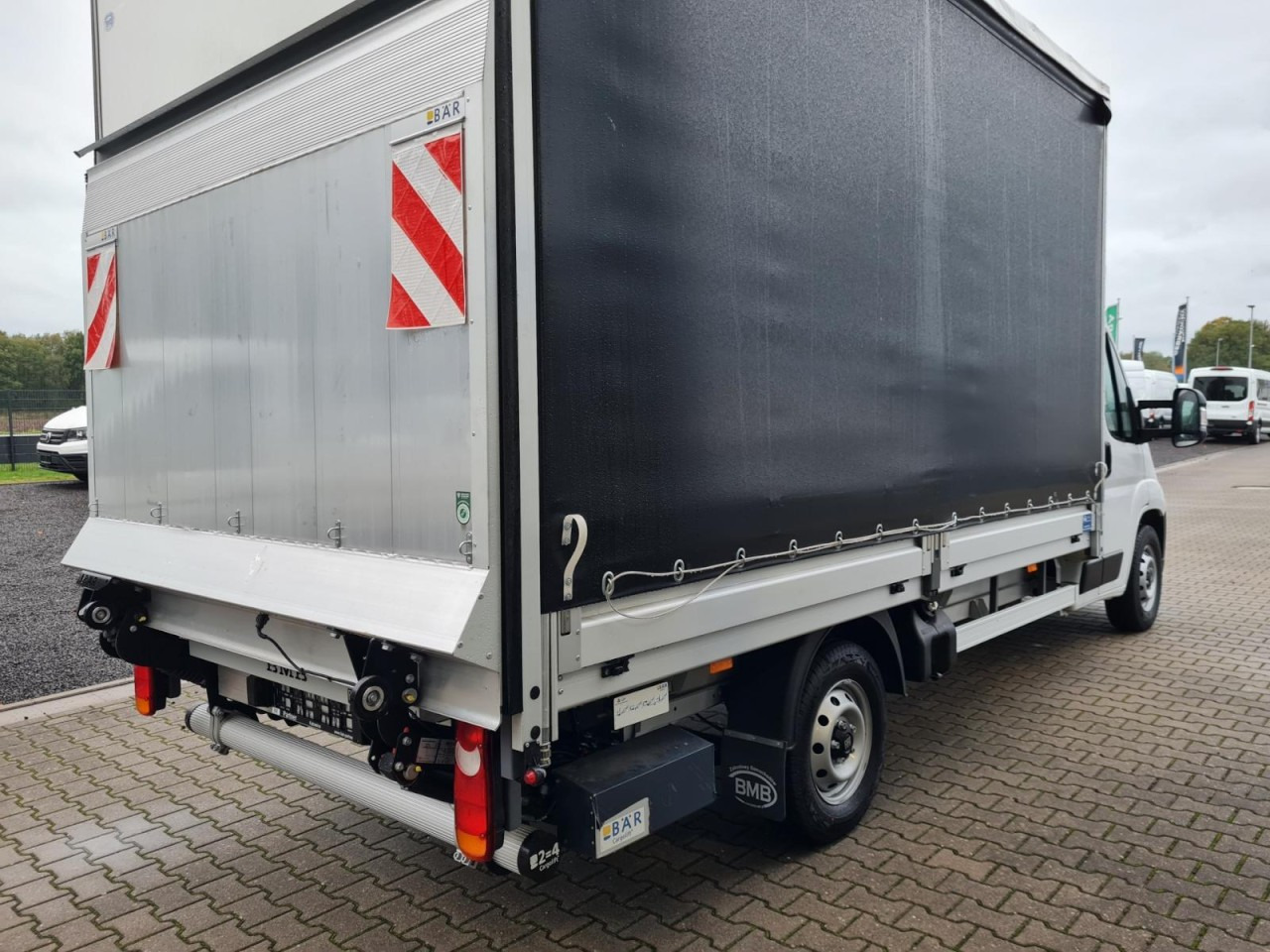 Fiat Ducato 35 Maxi Pritsche 2x Schiebeplane LBW LUFTFEDER - Varebil med presenning: billede 5 Fiat Ducato 35 Maxi Pritsche 2x Schiebeplane LBW LUFTFEDER - Varebil med presenning: billede 5