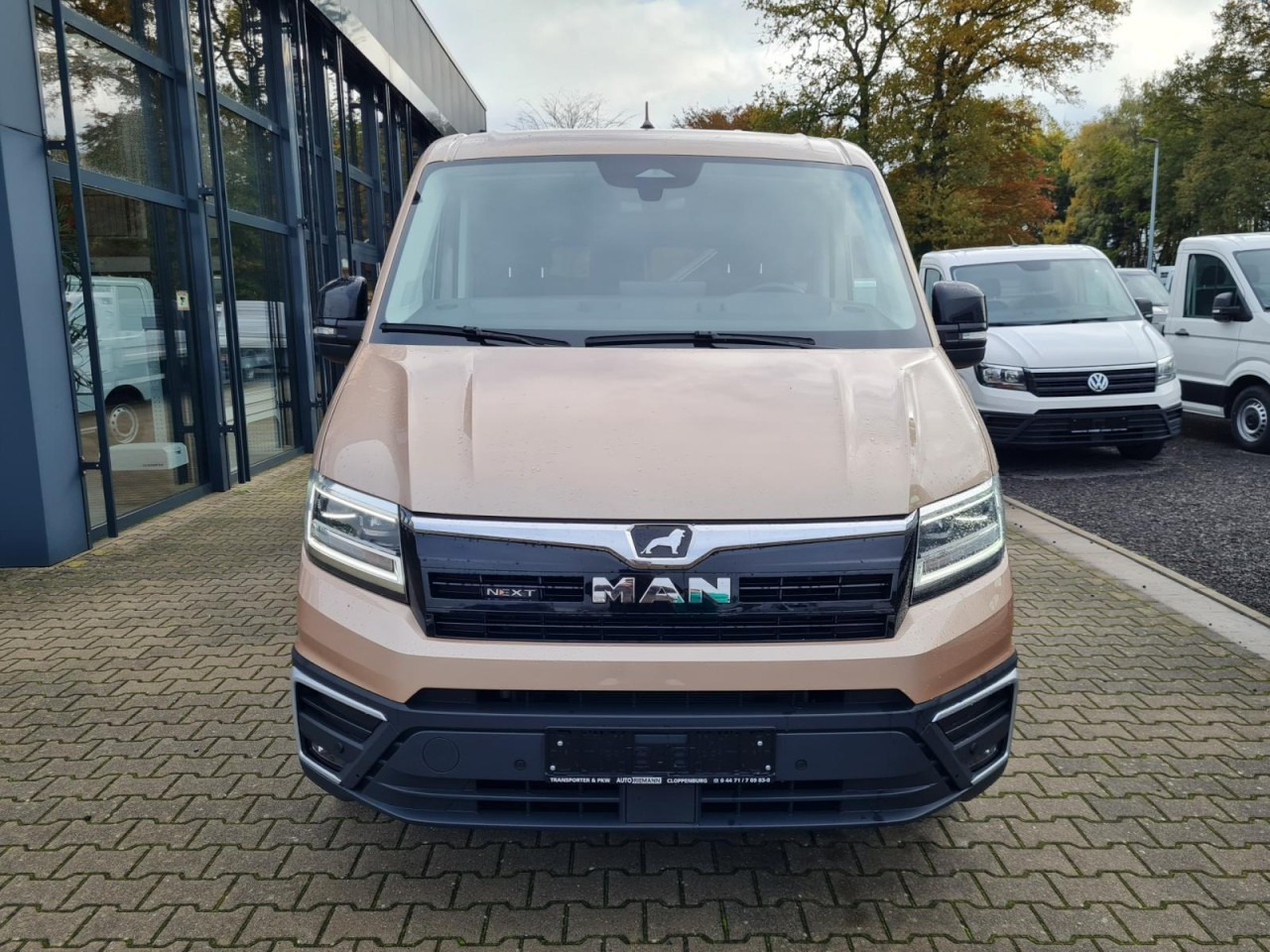 MAN Man TGE 3.180 TDi Kombi 9 Sitze ALU KAMERA LED LEDER Sonderumbau - Minibus, Persontransport: billede 2 MAN Man TGE 3.180 TDi Kombi 9 Sitze ALU KAMERA LED LEDER Sonderumbau - Minibus, Persontransport: billede 2