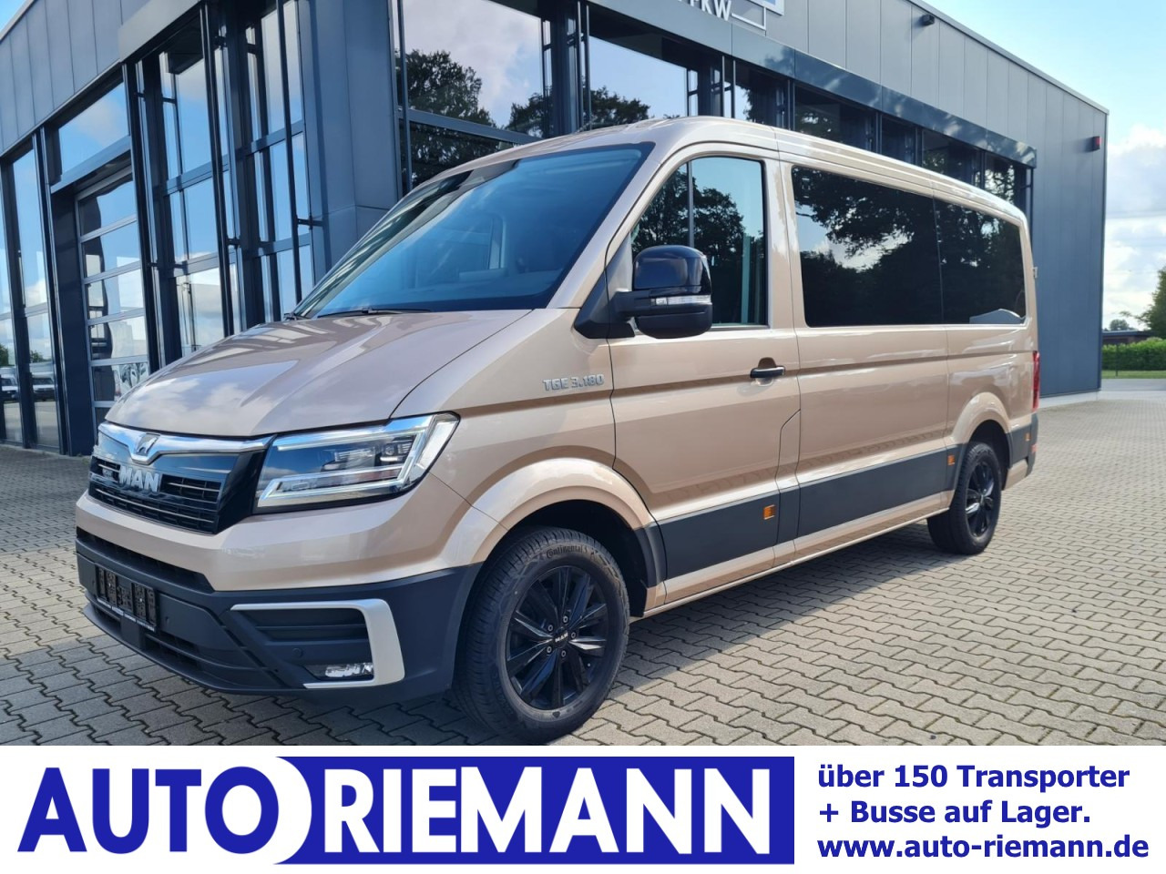 MAN TGE 3.180 TDi Kombi 9 Sitze ALU KAMERA LED LEDER Sonderumbau - Minibus, Persontransport: billede 1 MAN TGE 3.180 TDi Kombi 9 Sitze ALU KAMERA LED LEDER Sonderumbau - Minibus, Persontransport: billede 1