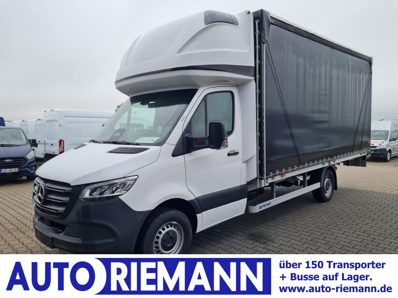 Mercedes-Benz Sprinter 317 AG Pritsche Schiebe Plane Schlafkab - Varebil med presenning: billede 1 Mercedes-Benz Sprinter 317 AG Pritsche Schiebe Plane Schlafkab - Varebil med presenning: billede 1