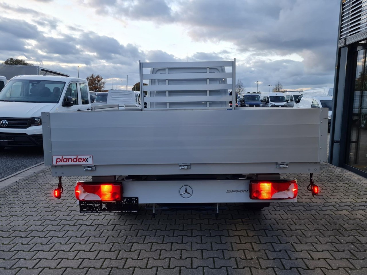 Mercedes-Benz Sprinter 317 CDI Pritsche L3 lang RWD KLIMA TEMPOMAT - Ladbil: billede 5 Mercedes-Benz Sprinter 317 CDI Pritsche L3 lang RWD KLIMA TEMPOMAT - Ladbil: billede 5