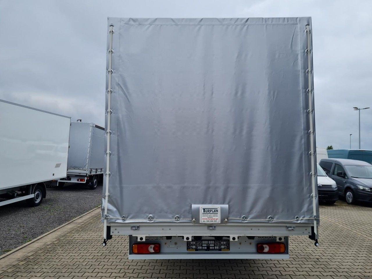 Renault Master 35 Pritsche Schiebe Plane Schlafkab Luftf - Varebil med presenning: billede 5 Renault Master 35 Pritsche Schiebe Plane Schlafkab Luftf - Varebil med presenning: billede 5