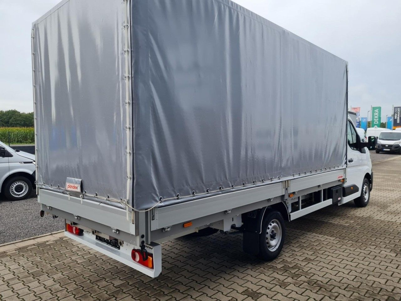 Renault Master 35 Pritsche Schiebe Plane dCi 170 10 Pal. - Varebil med presenning: billede 5 Renault Master 35 Pritsche Schiebe Plane dCi 170 10 Pal. - Varebil med presenning: billede 5