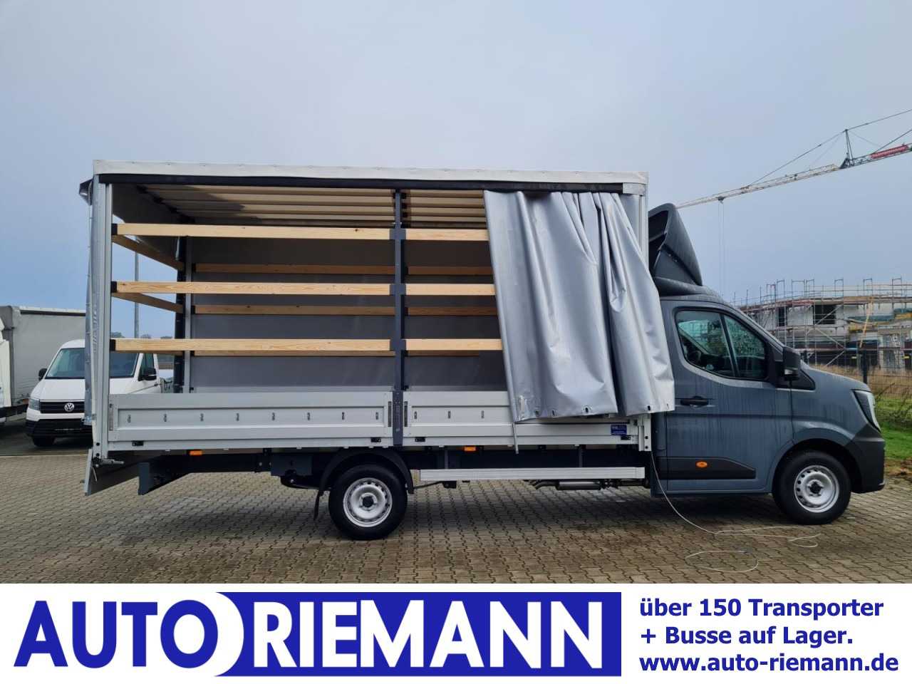 Renault Master Pritsche Schiebe Plane 10 Pal. LUFTFEDERUNG - Varebil med presenning: billede 1 Renault Master Pritsche Schiebe Plane 10 Pal. LUFTFEDERUNG - Varebil med presenning: billede 1