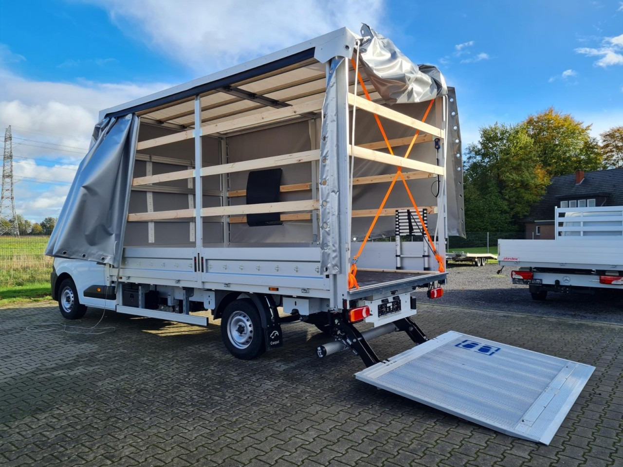 Renault Master Pritsche Schiebe Plane Schlafkab LBW Luftfederung - Varebil med presenning: billede 5 Renault Master Pritsche Schiebe Plane Schlafkab LBW Luftfederung - Varebil med presenning: billede 5