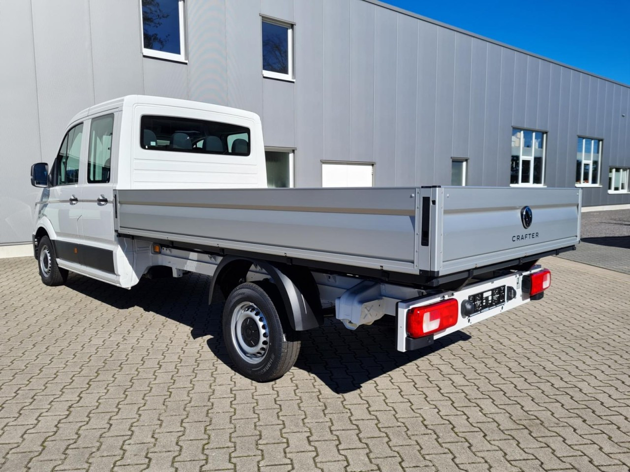 Volkswagen Crafter 35 DOKA 7-Sitze lang L4 KLIMA TEMPOMAT - Ladbil, Mandskabsbil: billede 4 Volkswagen Crafter 35 DOKA 7-Sitze lang L4 KLIMA TEMPOMAT - Ladbil, Mandskabsbil: billede 4