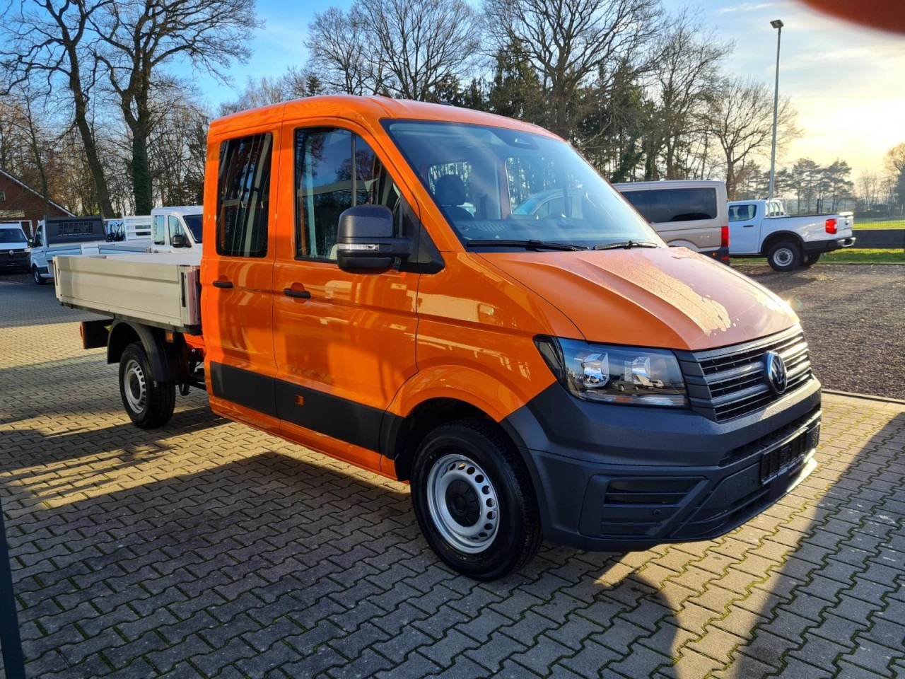 Volkswagen Crafter 35 Doka 7-Sitze MR AHK KLIMA PDC TEMPOMAT - Ladbil, Mandskabsbil: billede 3 Volkswagen Crafter 35 Doka 7-Sitze MR AHK KLIMA PDC TEMPOMAT - Ladbil, Mandskabsbil: billede 3